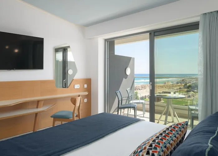 Lyttos Mare Adults Friendly 12plus