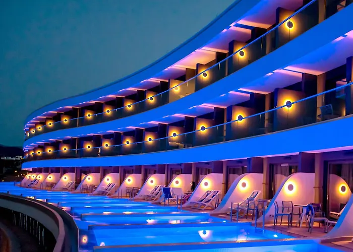 Lyttos Mare Adults Friendly 12plus