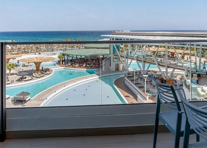 Lyttos Mare Adults Friendly 12plus 5*