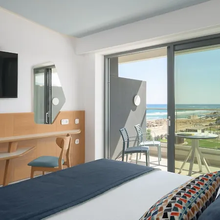 Lyttos Mare Adults Friendly 12plus